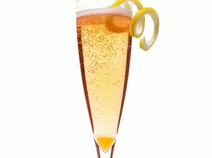 Aperol Spritz-Cocktail mit Champagner und Bitter