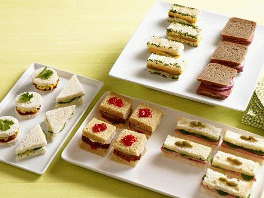 Foto von 50 Rezepten britischer Mini-Tee-Sandwiches