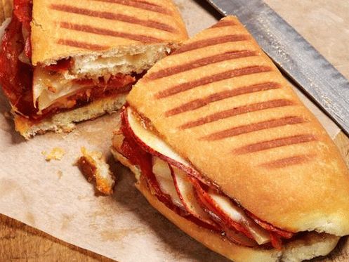 Panini Chorizo   und Birne
