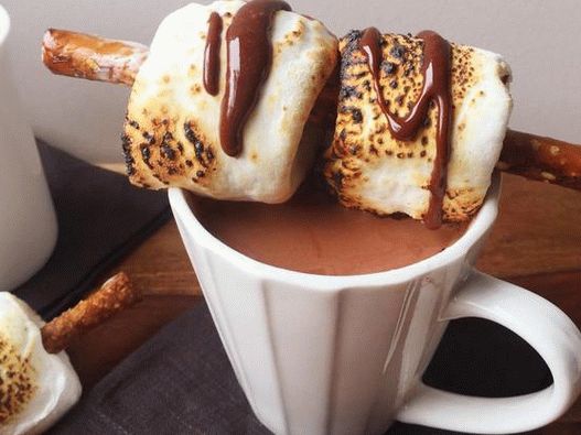 5 Gourmet-Toppings mit heißer Schokolade