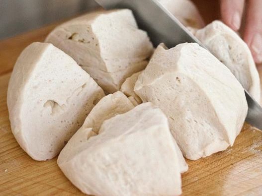 Teilen Sie den Teig Teilen Sie den Teig