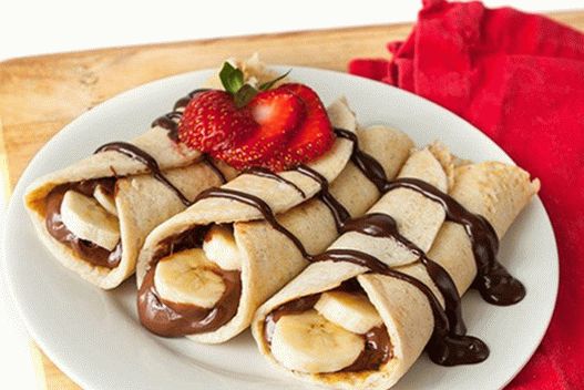 Photo Pancakes mit Schoko-Nuss-Paste und Banane