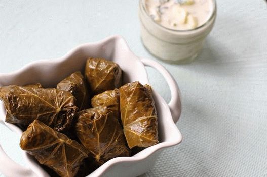 Photo Dolmades (Kohlrouladen mit Weinblättern)