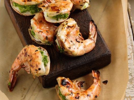 Photo Riesengarnelen gefüllt mit Koriander und Chili