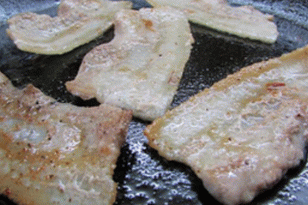 Spiegeleier mit Speck