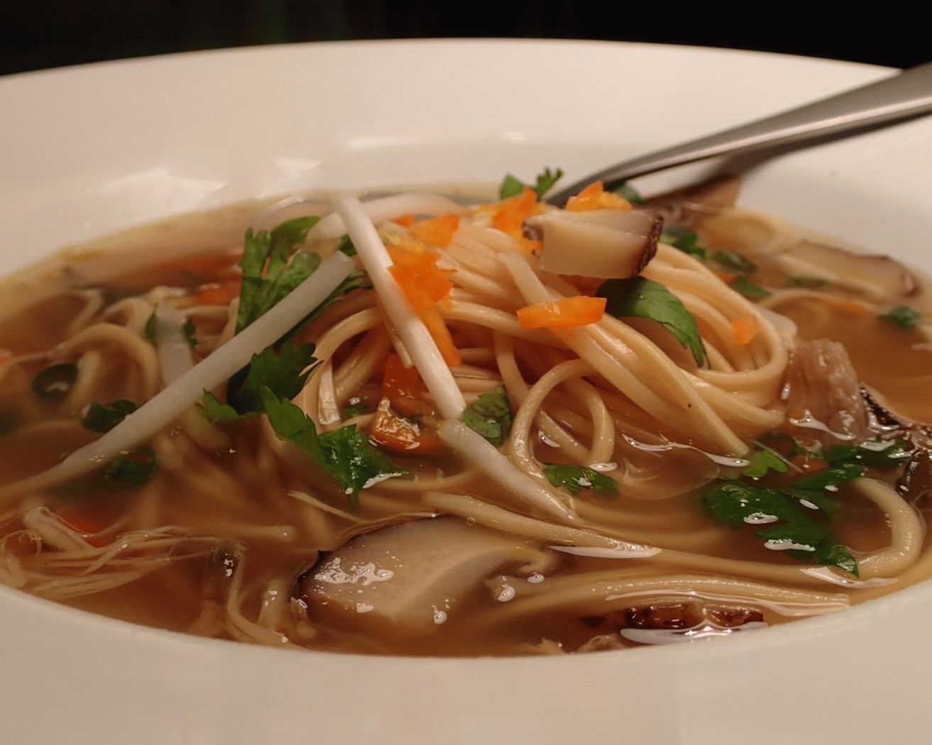 Pilznudelsuppe