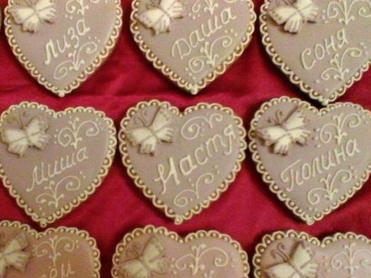 Photo Gingerbread Cookies in Form von Sitzkarten für Gäste