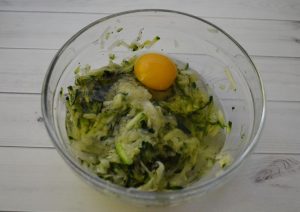 Zucchini-Käsekuchen