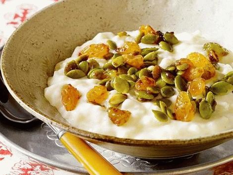 Milchreis mit Kürbiskernen