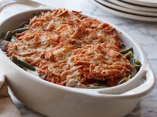 Foto von grünen Bohnen Auflauf in einem Slow Cooker