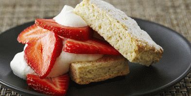 Photo Classic Shortcake mit Erdbeeren