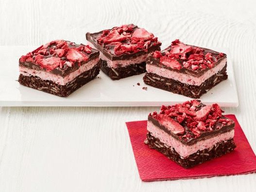 Foto Erdbeer-Schokoladenkuchen