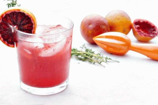 Foto Cocktail von Campari und Red Orange