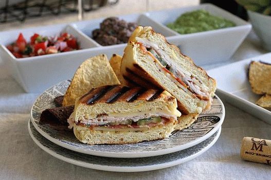 Foto von einem kubanischen gegrillten Sandwich