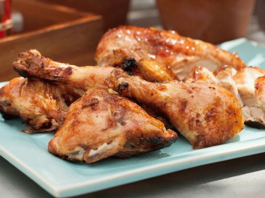 Foto von gegrilltem Hähnchen Schmetterling Glasur