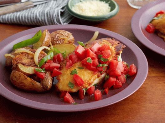 Foto von Hähnchenbrust mit Parmesan und Ofenkartoffeln