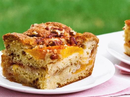 Dish Photography - Cupcake mit frischen Pfirsichen