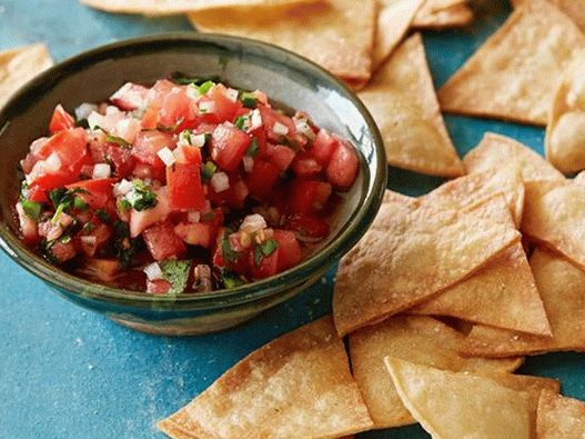 Pico de Gallo Salsa mit Tortillachips
