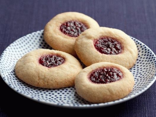 Dish Photography - Hausgemachte Shortbread Cookies mit Marmelade