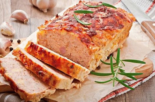 Foto von Putenbrot mit Käse und Speck
