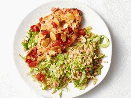 Foto Natürliche Putenschnitzel mit Perlensalat