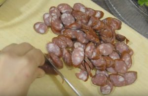 Deutscher Kartoffelsalat mit Jagdwurst - 3