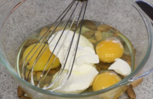 Omelett mit saurer Sahne