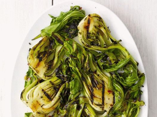 Bok Choy Kohl auf dem Grill