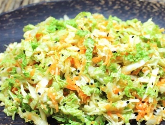 Gemüsesalat mit Kümmel