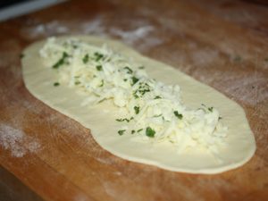Pide mit Ziegenkäse