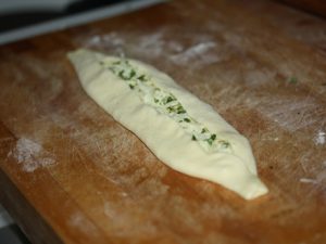 Pide mit Ziegenkäse