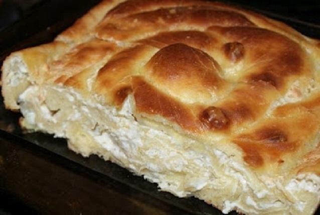 Bulgarischer Kuchen mit Käse