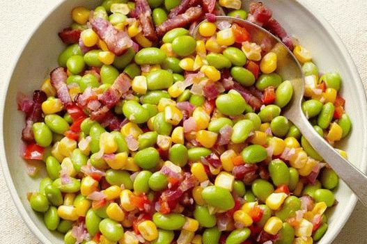 Foto des Gerichts - Edamame Bohnen sautieren mit Mais und Speck