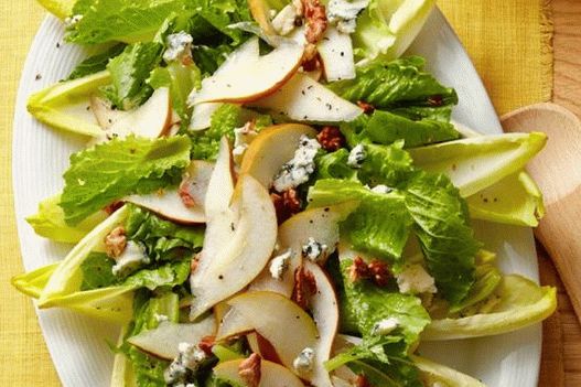 Foto des Gerichts - Chicorée-Salat mit Birnen-Gorgonzola-Käse