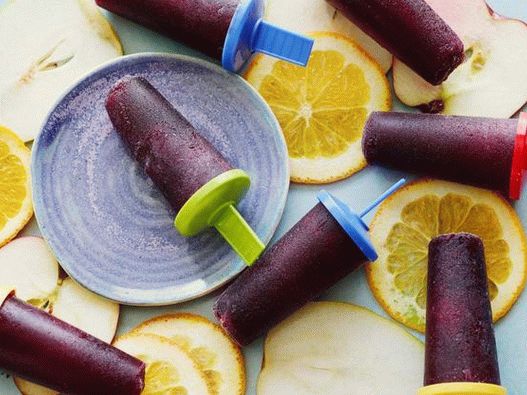 Foto - Sangria-Fruchteis am Stiel