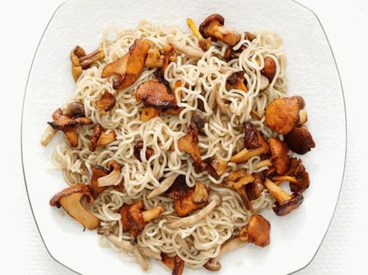 Foto des Gerichts - Gebratene Ramennudeln mit Pilzen