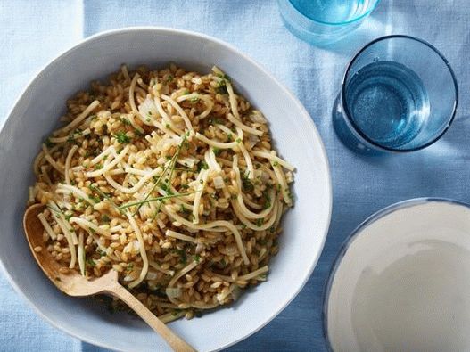 Gerstenbrei mit kleinen Nudeln