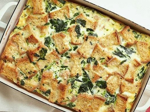 Auflauf mit Spinat und Hackfleisch zum Frühstück
