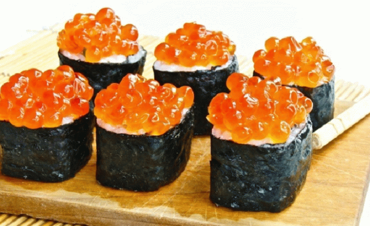 Brötchen mit Kaviar
