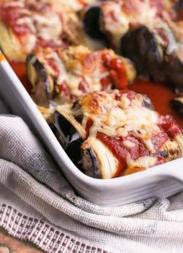 Foto Auberginenröllchen mit Käse