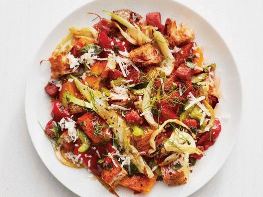 Photo Panzanella Salat mit Kürbis und Salami