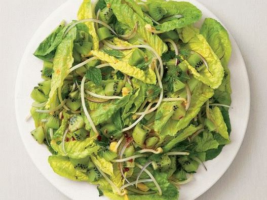 Fotosalat mit Kiwi und Minze