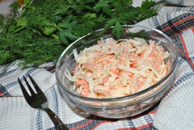 Radieschen-Karotten-Salat