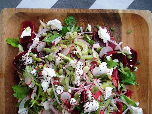 Fotosalat mit Rüben und Sellerie
