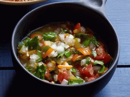 Photo Salsa mit scharfer Paprika