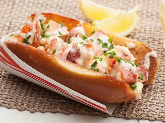 Photo Lobster Sandwich mit Weißweinsauce