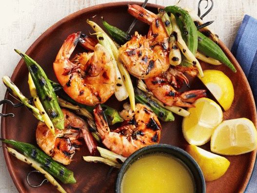 Photo Shrimp aus Garnelen und Okra