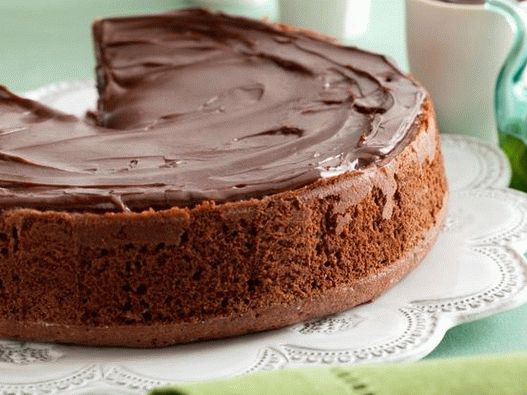 Photo Schokoladenkuchen mit Karamell und Pfefferminze
