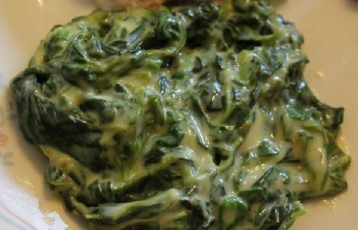 Spinat in Käsesauce