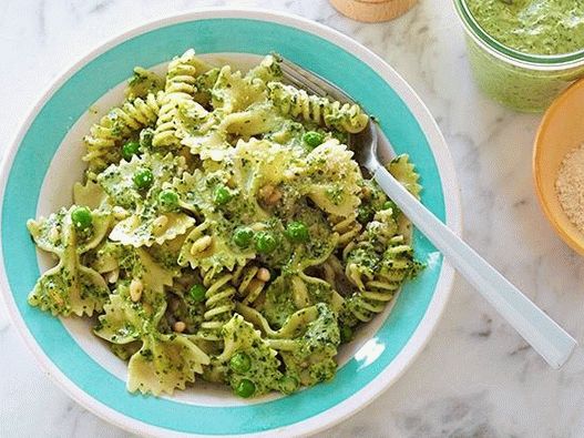 Foto hausgemachte Pesto-Sauce